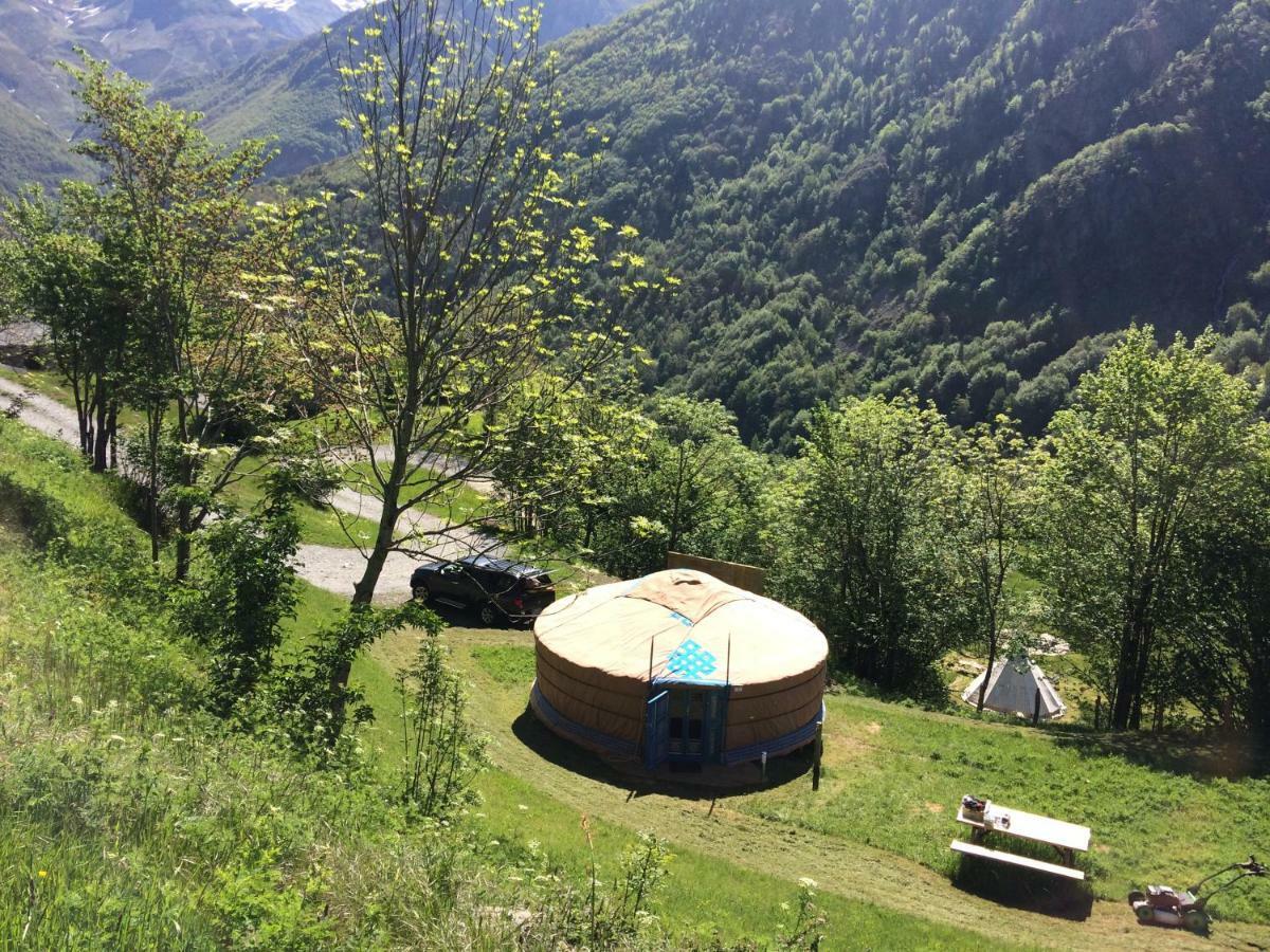 Yourtes Mongoles Gavarnie Gèdre Exterior foto